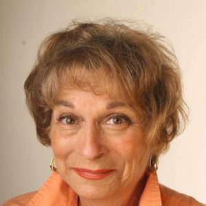 Meet your Posher, Isabel